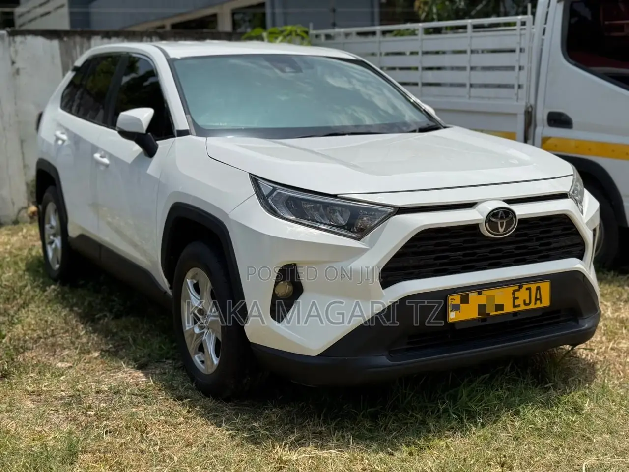 Toyota RAV4 2013 White