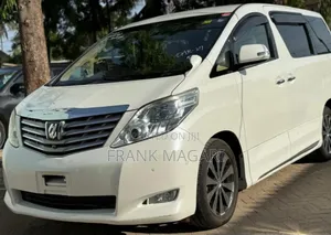 Toyota Alphard 2.4 Petrol FWD 2008 White