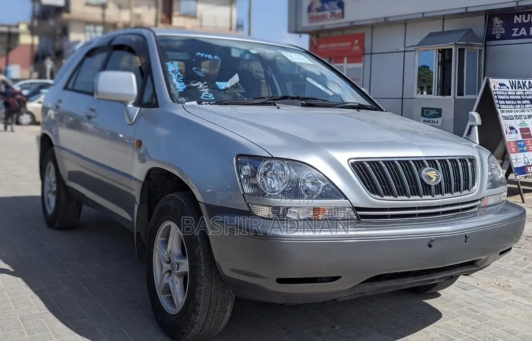 Toyota Harrier 2.4 16V 2001 Gray