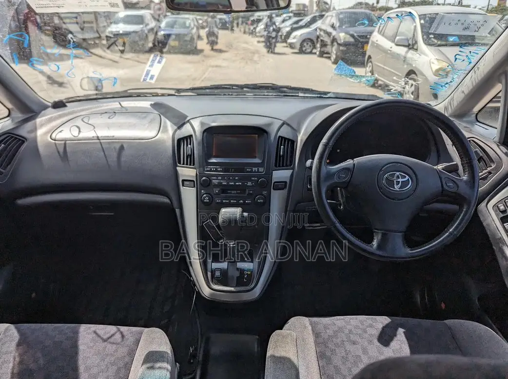 Toyota Harrier 2.4 16V 2001 Gray
