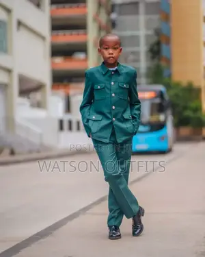 Kaunda/Safari Suits Za Watoto Mpya Na Original