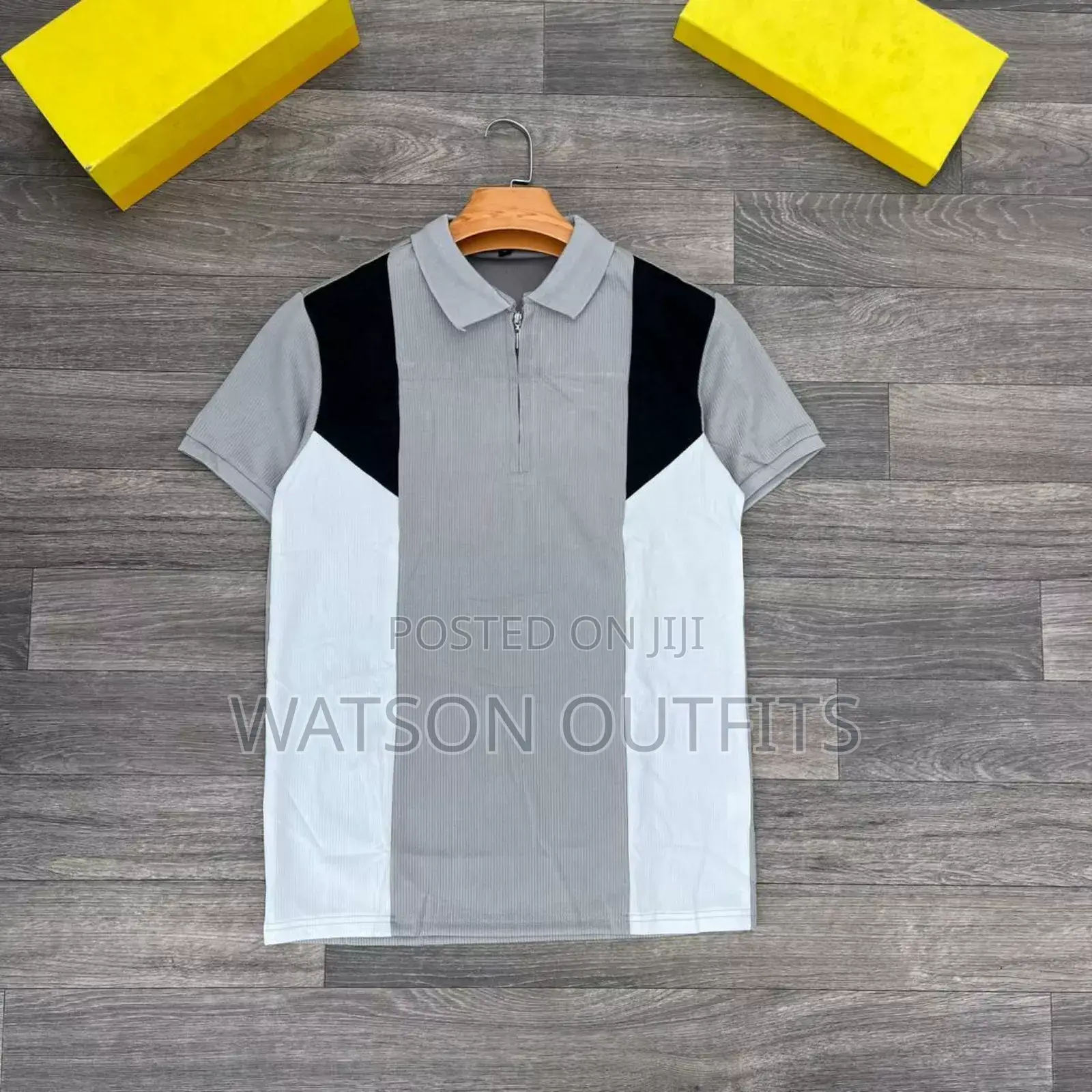 T-Shirts Za Zipu Mpya Kabisa