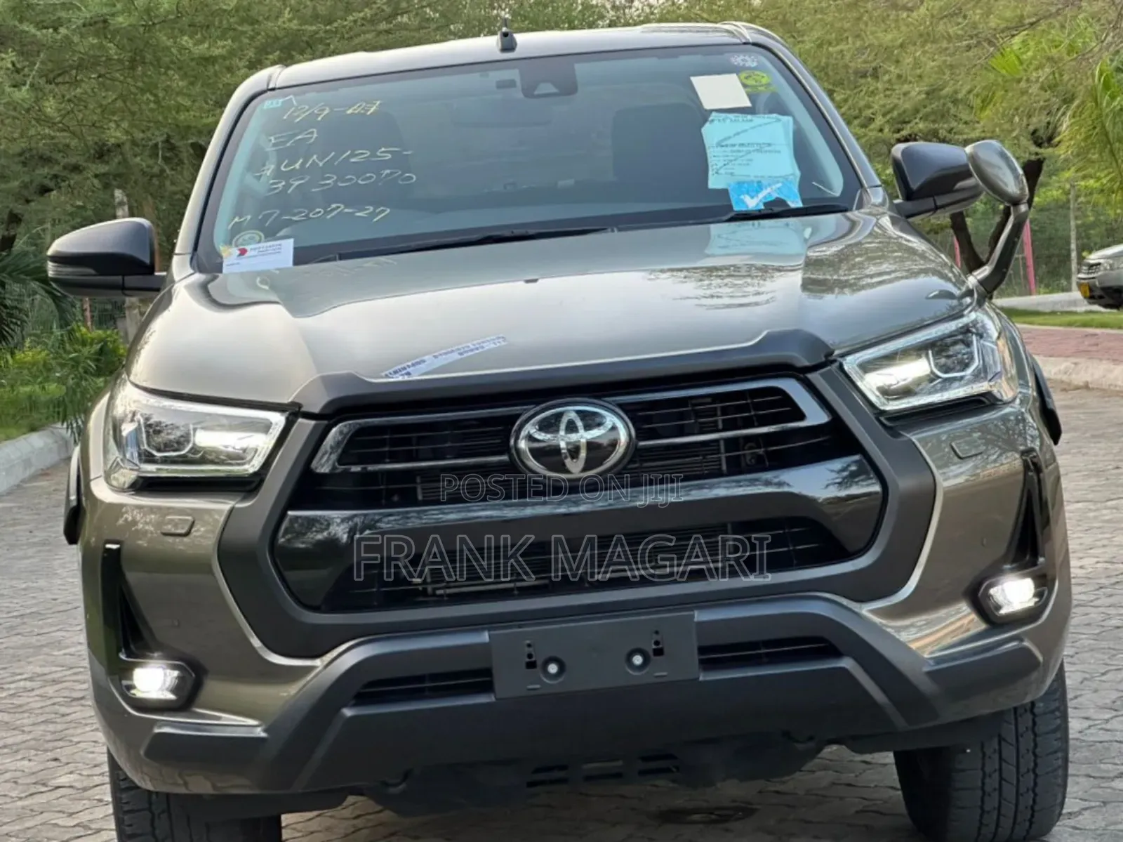 Toyota Hilux 2021 Gray