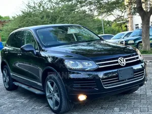 Volkswagen Touareg 2013 Black