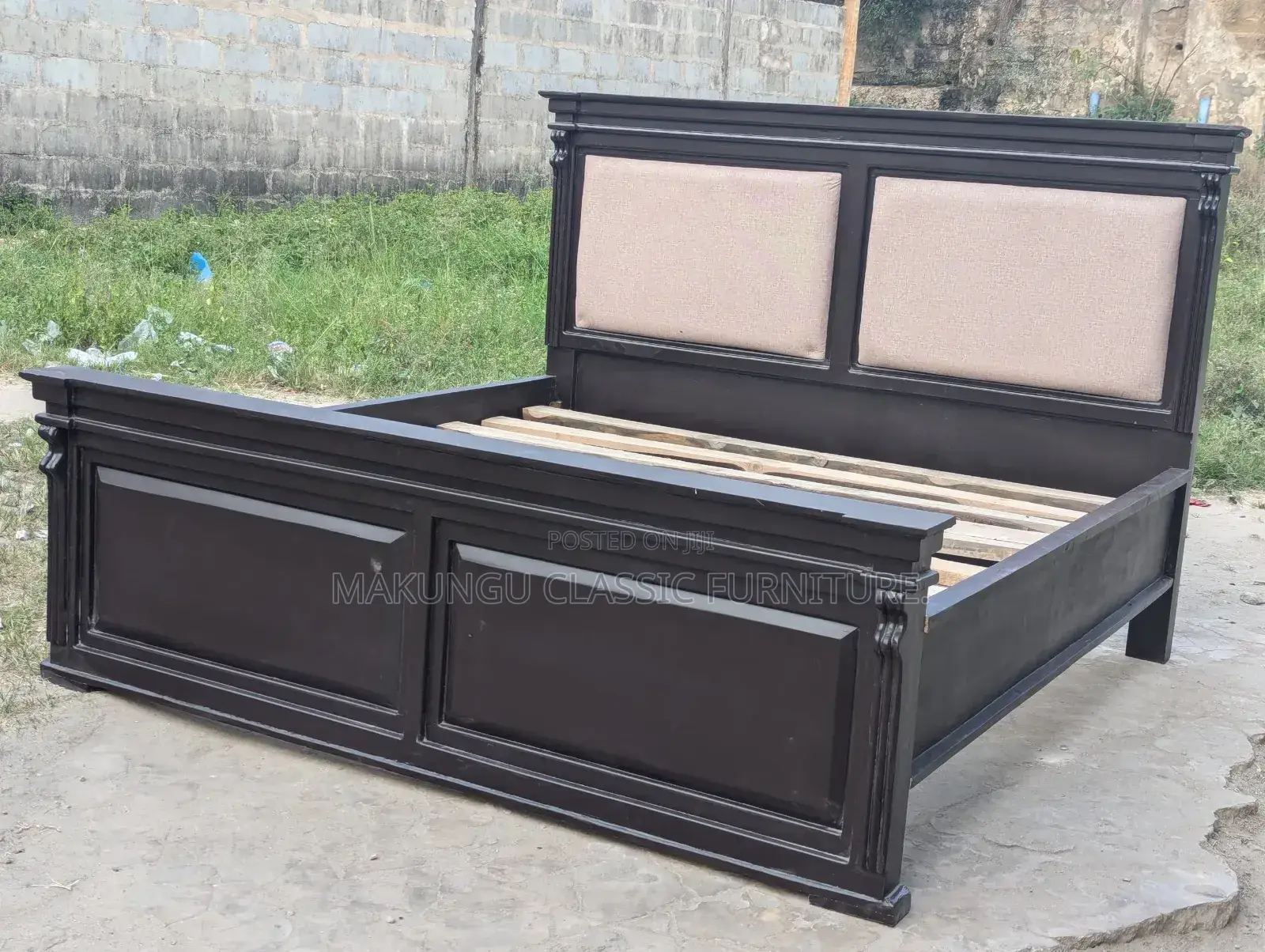 Rhivona Bed Style Size 6/6