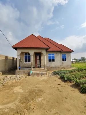 3bdrm House in Dalali_Nick_Mwanza, Buswelu for sale