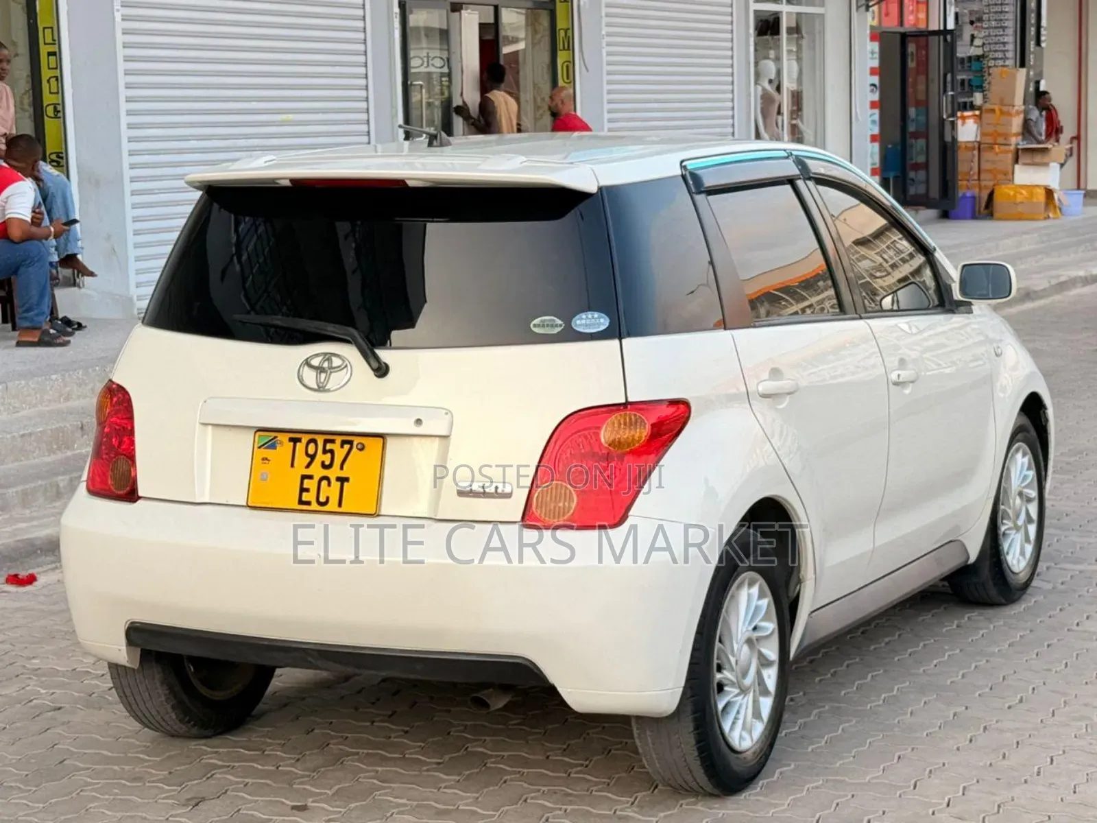 Toyota IST 2004 White