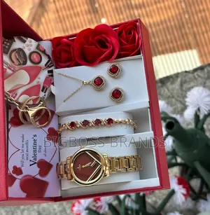 New Ladies Combo
Saa Cheni Hereni Blaclet Key Holder