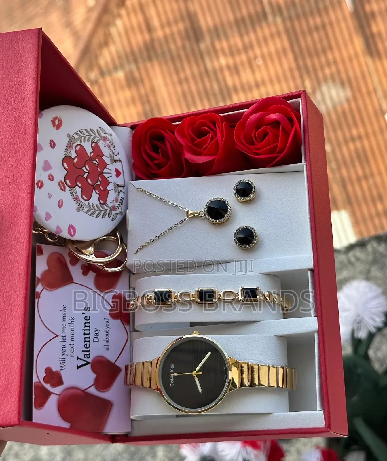New Ladies Combo
Saa Cheni Hereni Blaclet Key Holder