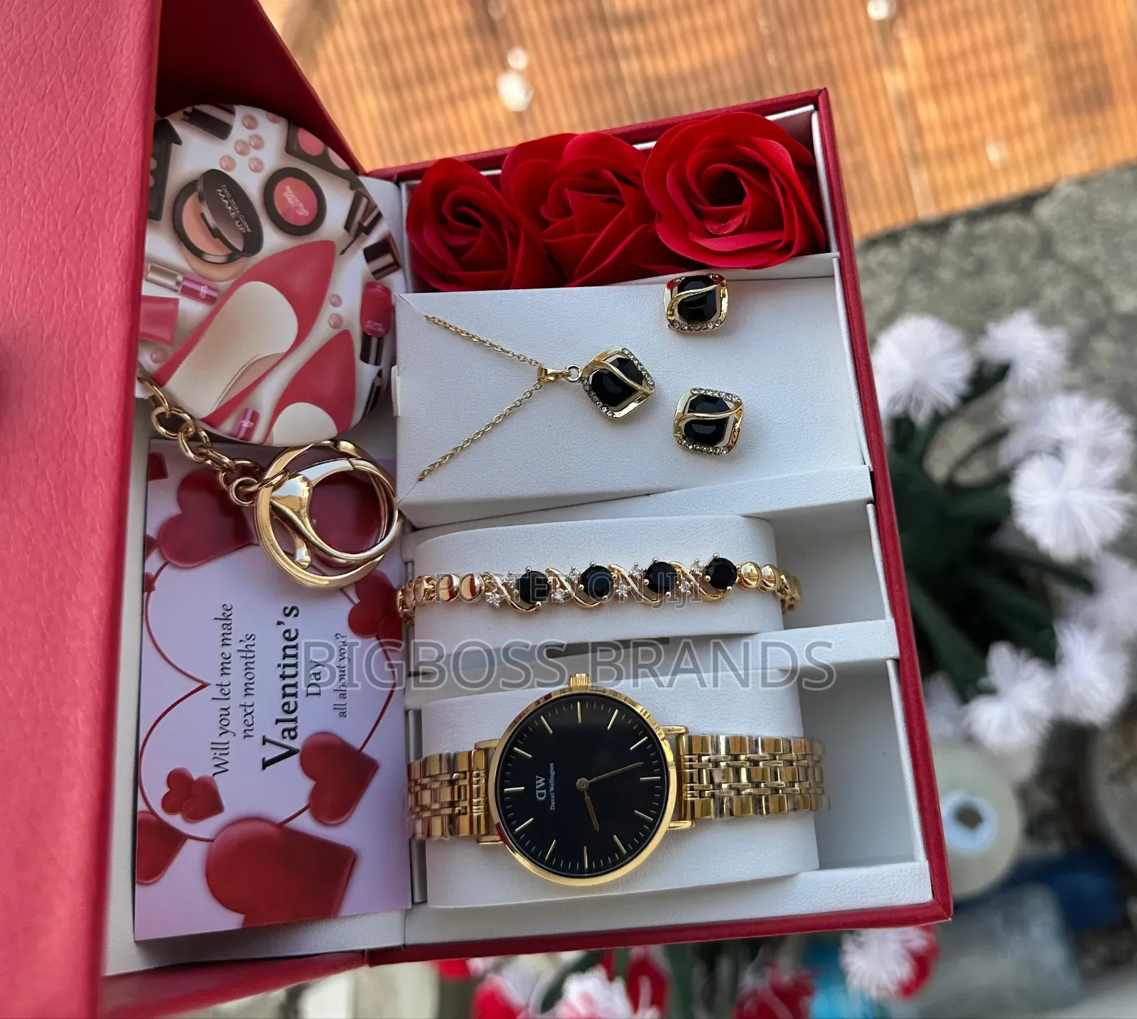 New Ladies Combo
Saa Cheni Hereni Blaclet Key Holder