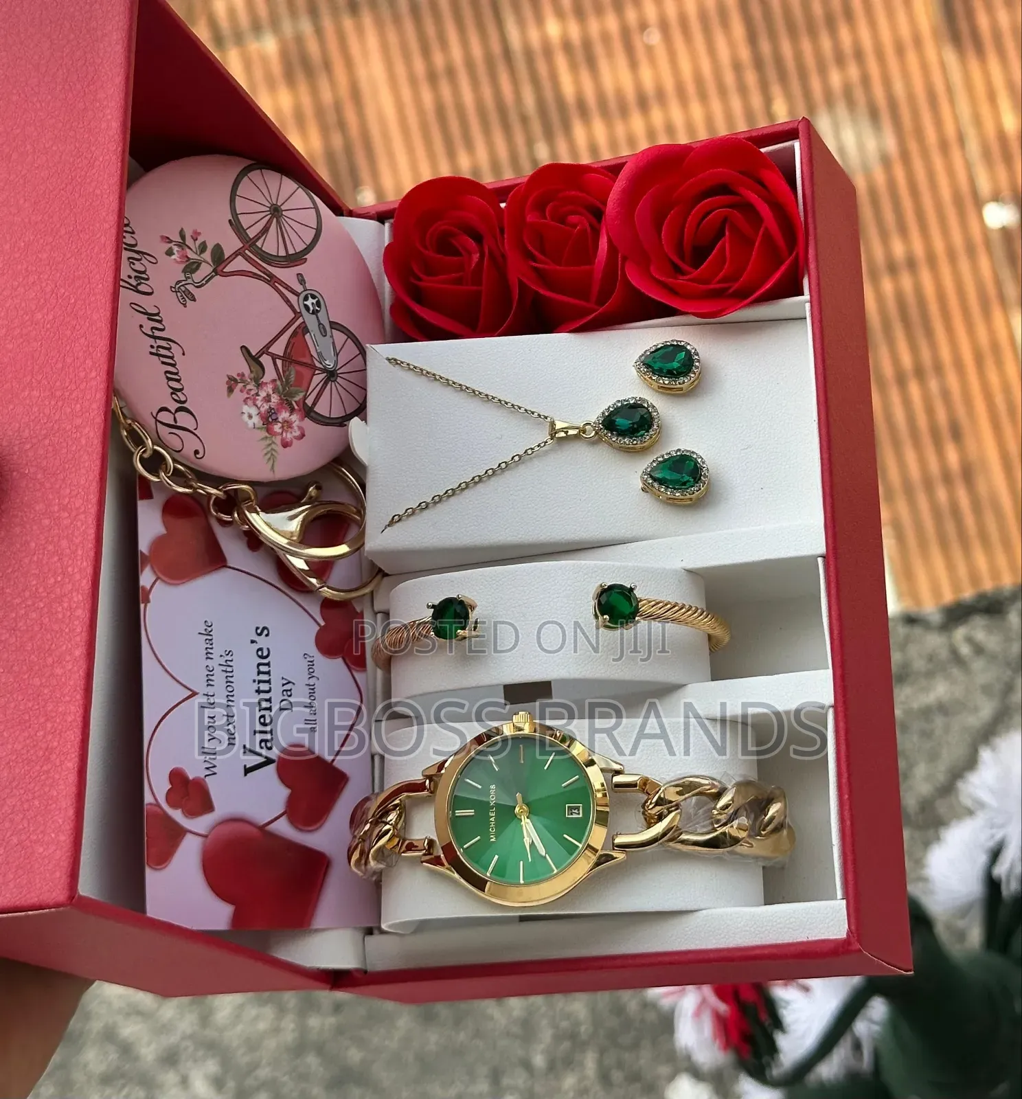 New Ladies Combo
Saa Cheni Hereni Blaclet Key Holder