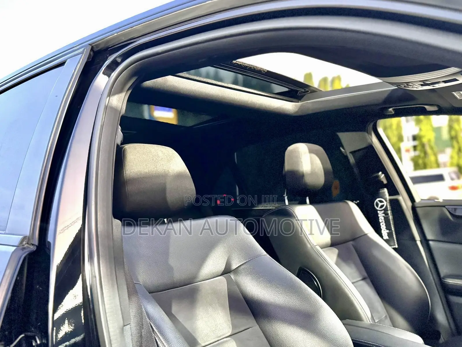 Mercedes-Benz C-Class 2010 Black