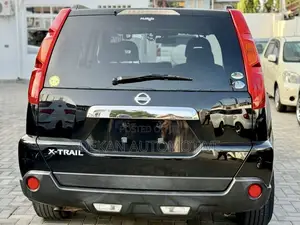 Nissan X-Trail 2.2 D 4x4 Comfort 2008 Black