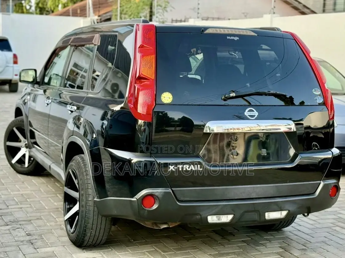 Nissan X-Trail 2.2 D 4x4 Comfort 2008 Black