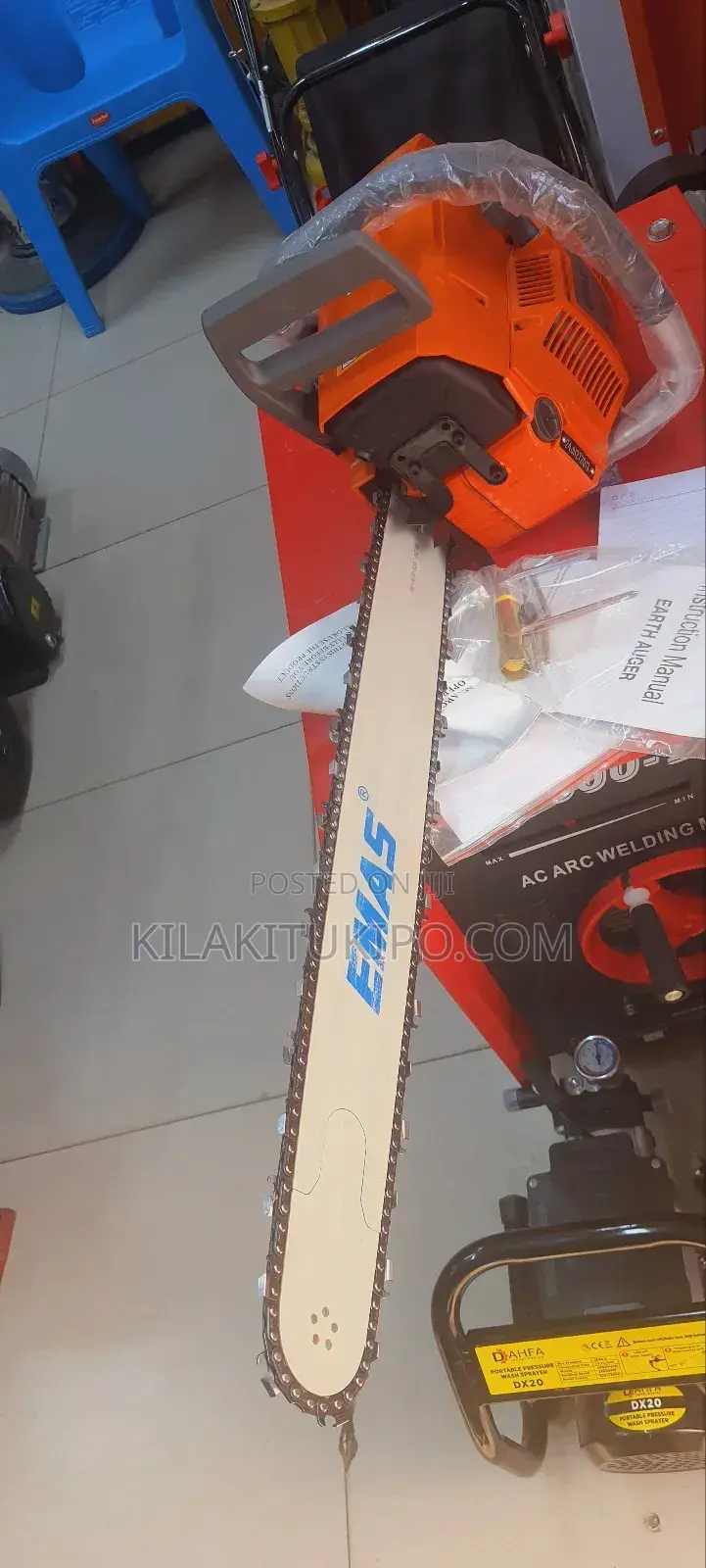 Emas 272 Chainsaw
