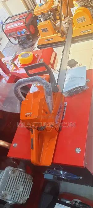 Emas 272 Chainsaw