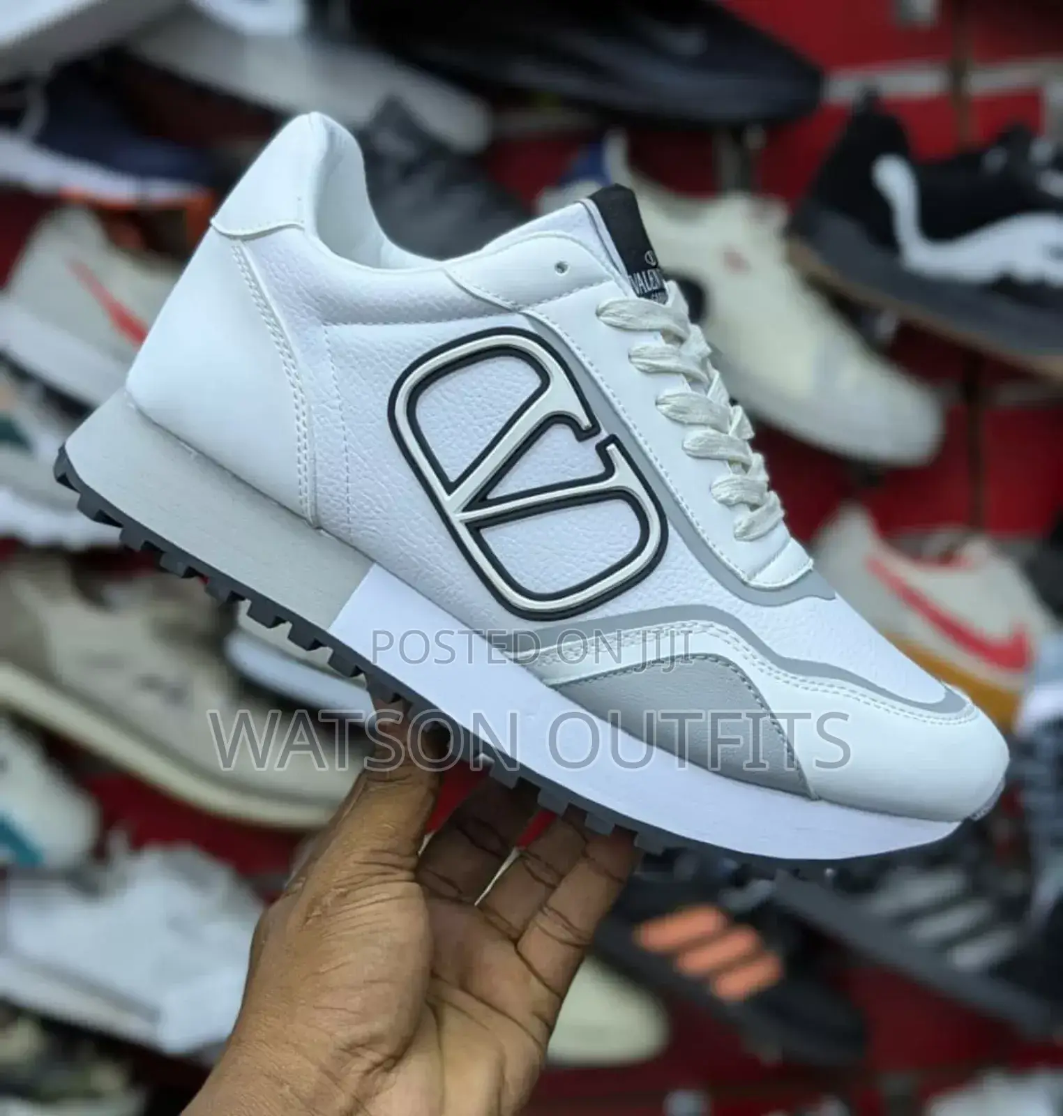 Raba Mpya Na Kali Za New Valentino Og