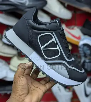 Raba Mpya Na Kali Za New Valentino Og
