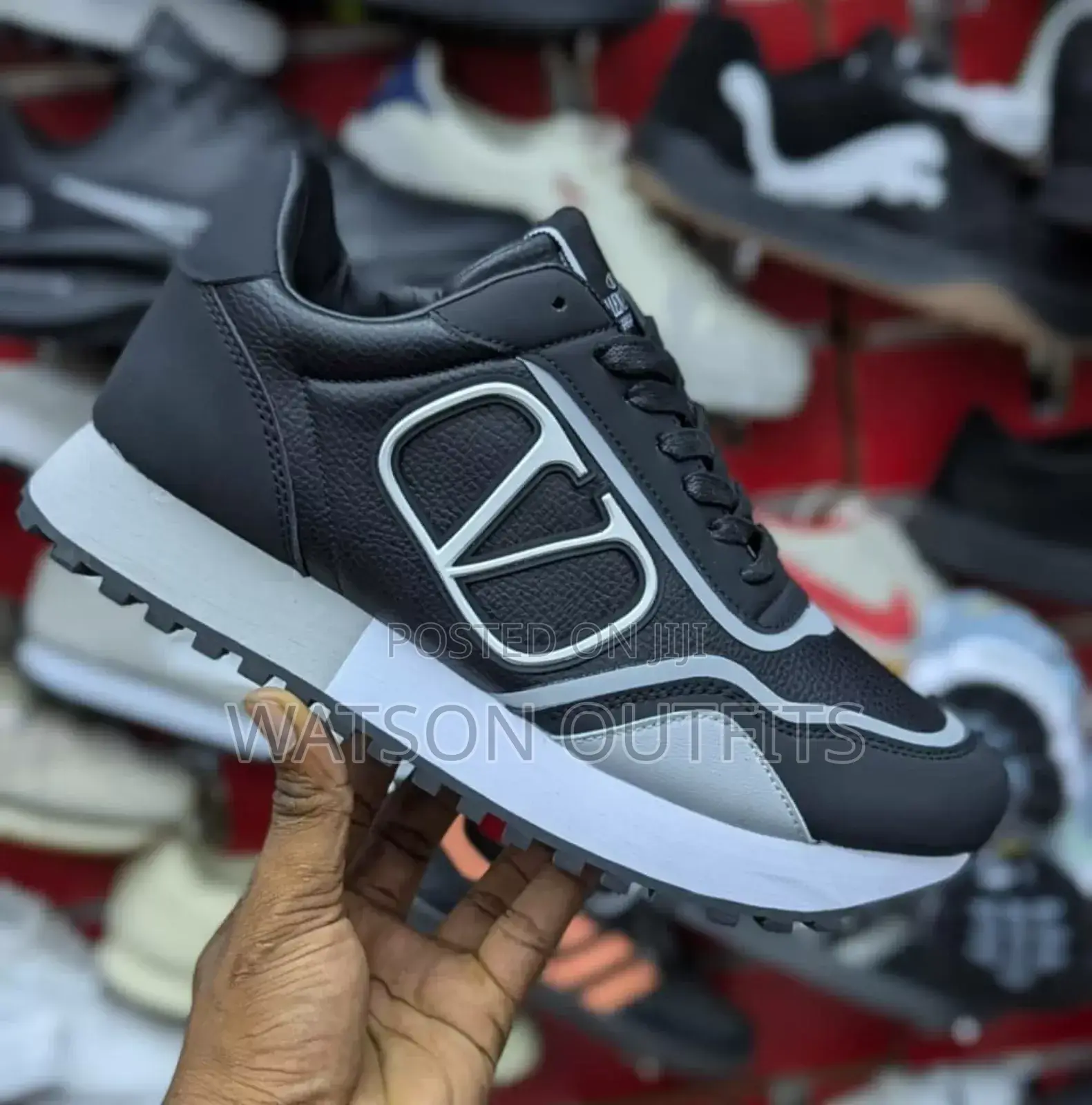 Raba Mpya Na Kali Za New Valentino Og