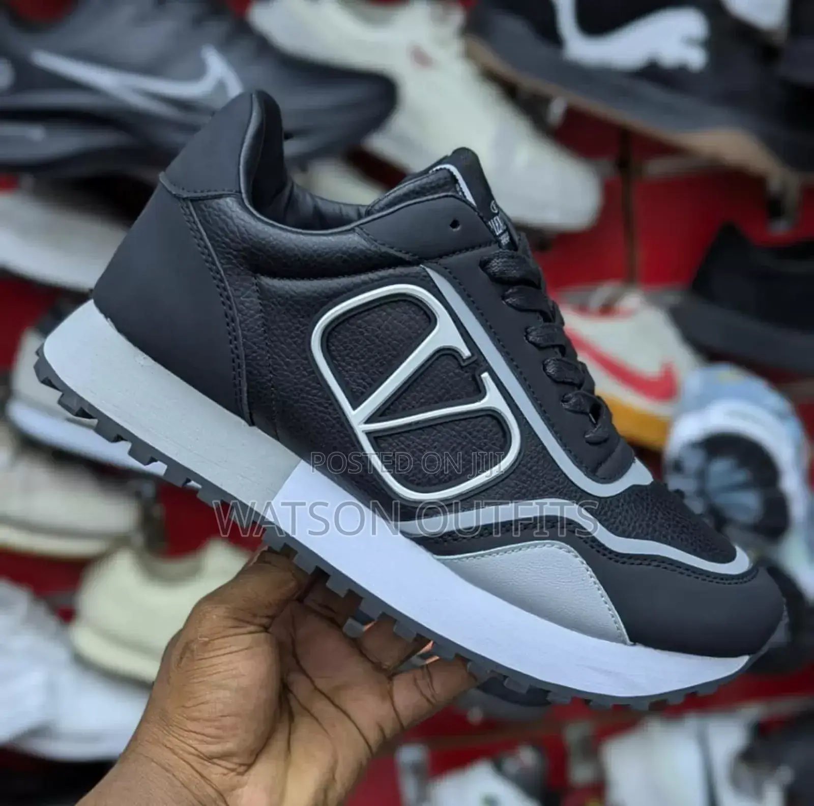 Raba Mpya Na Kali Za New Valentino Og