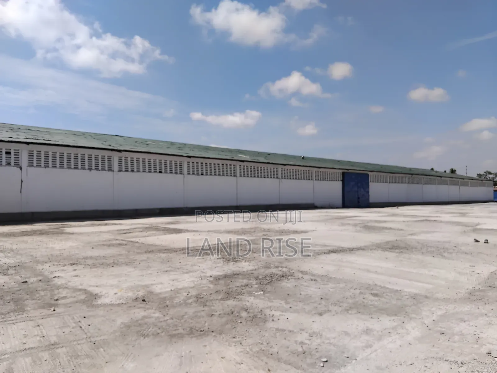 5000 SQM Warehouse Available for Rent