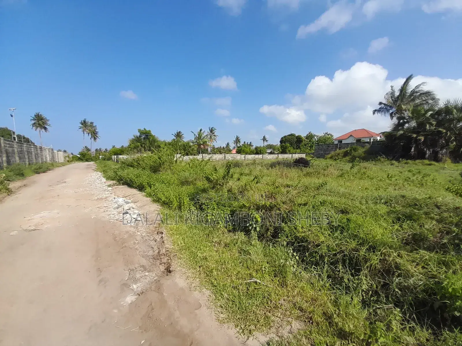 Kiwanja Kinauzwa Kigamboni Shangwe