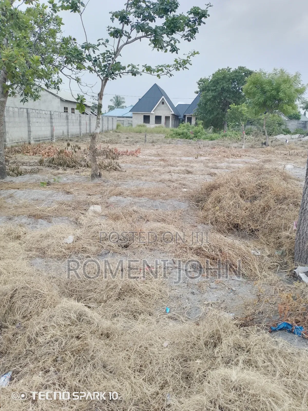 Kiwanja Sqmita 200 Kinauzwa Milioni 4.5 Ukonga Bombambili.