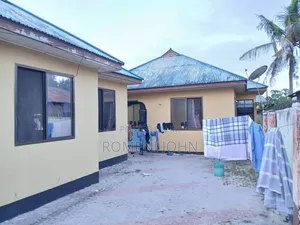 5bdrm Apartment in Tanzania Daresalaam, Ilala for sale