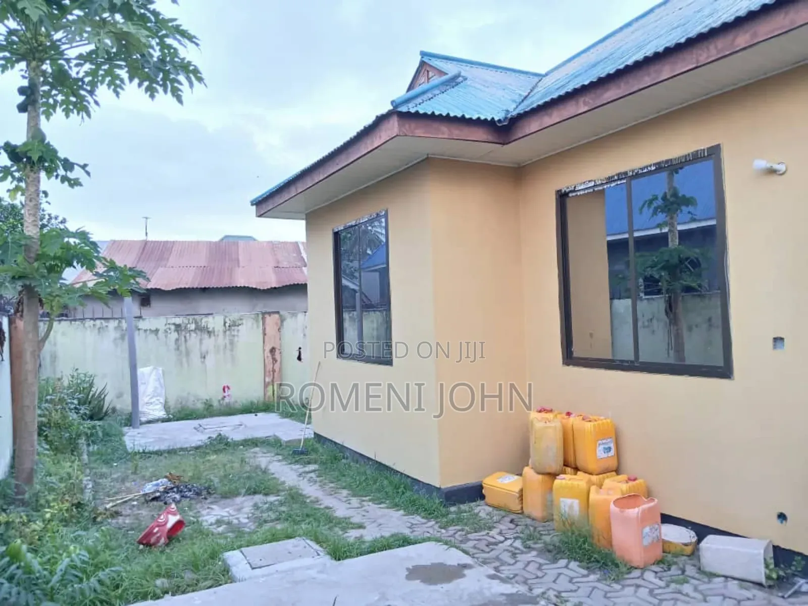 5bdrm Apartment in Tanzania Daresalaam, Ilala for sale