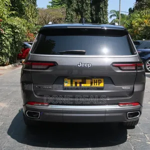 Jeep Grand Cherokee 2023 Gray