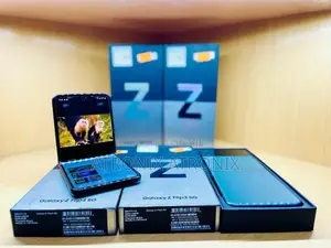 New Samsung Galaxy Z Flip 3 256 GB
