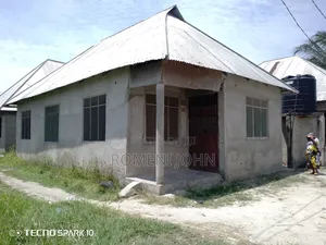 4bdrm House in Tanzania Daresalaam, Ilala for sale