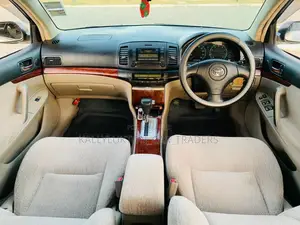 Toyota Premio 2004 Silver
