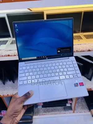 Laptop HP Pavilion 13 16GB AMD Ryzen 7 SSD 512GB