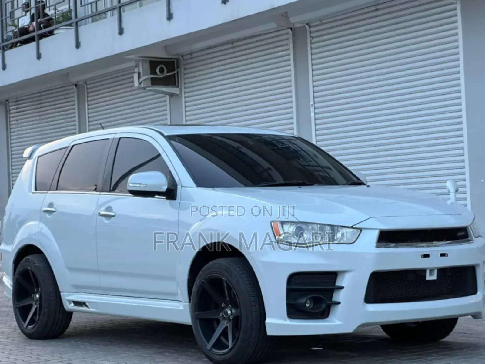 Mitsubishi Outlander 2011 White