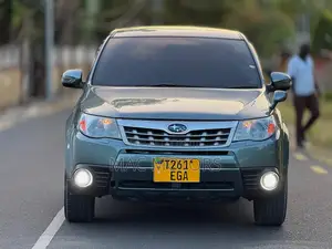 Subaru Forester 2011 Blue