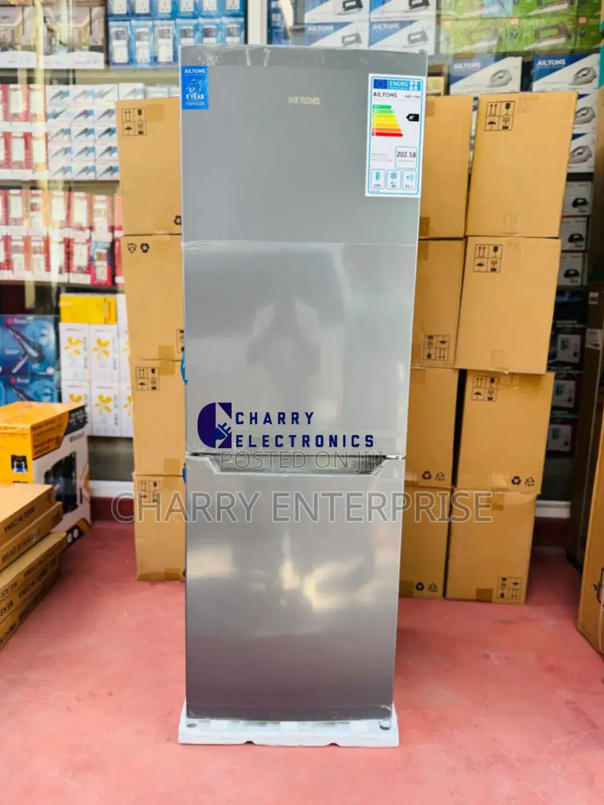 Ailyons COMBI Fridge Capacity 160L
Bottom Freezer