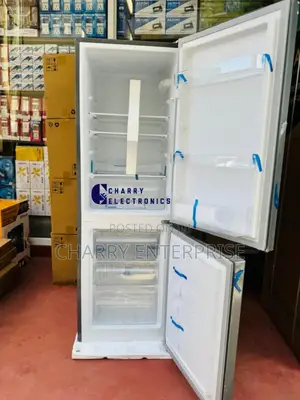 Ailyons COMBI Fridge Capacity 160L
Bottom Freezer