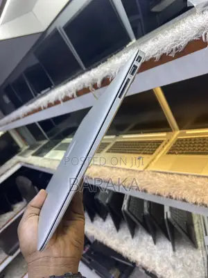 Laptop Apple MacBook 2014 8GB Intel Core I5 SSD 256GB