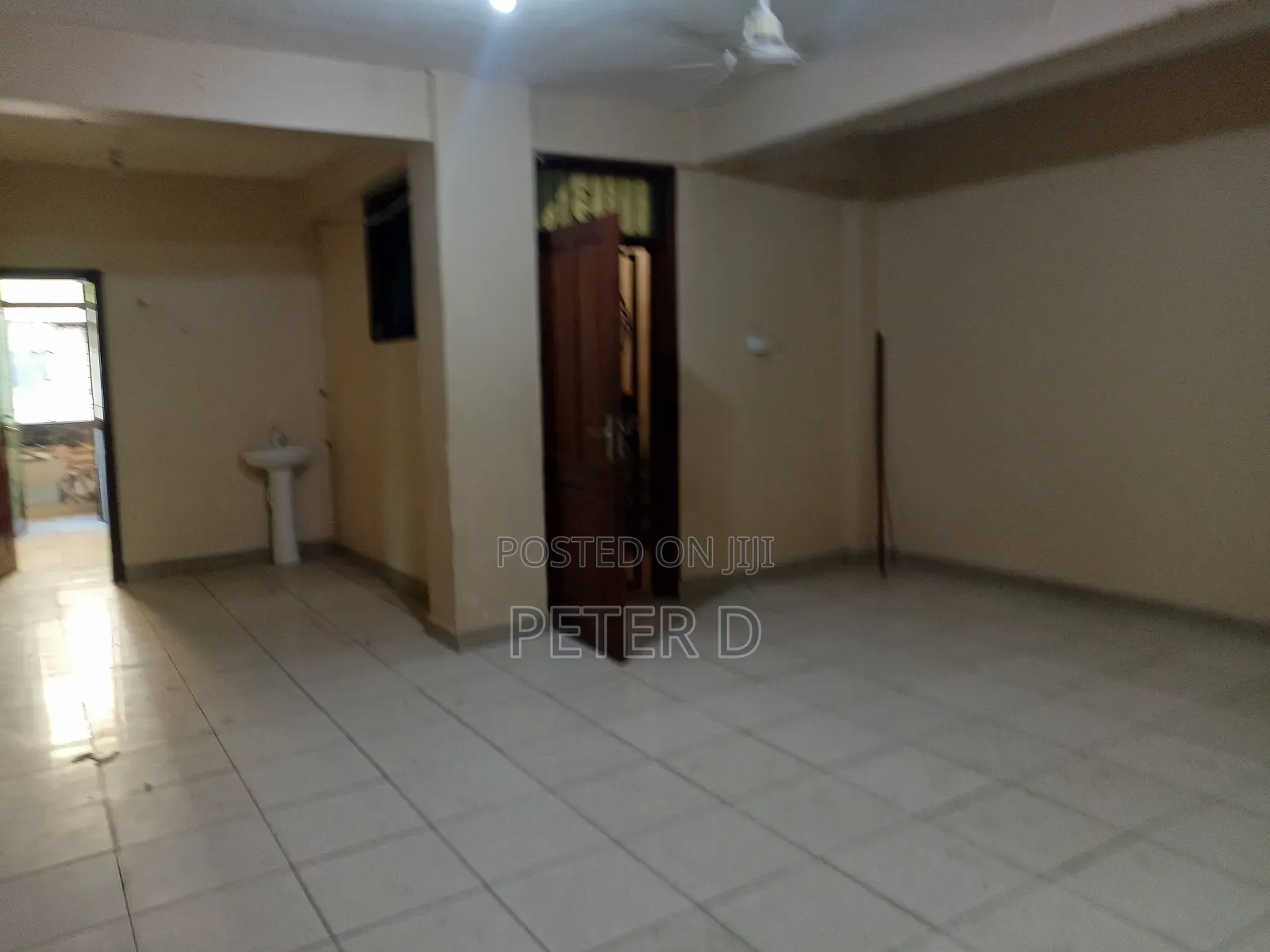 3bdrm Apartment in Kariakoo for rent