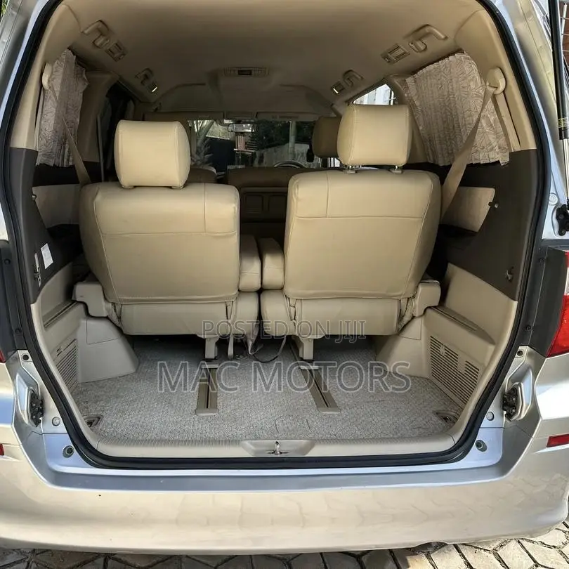 Toyota Alphard 2003 Silver