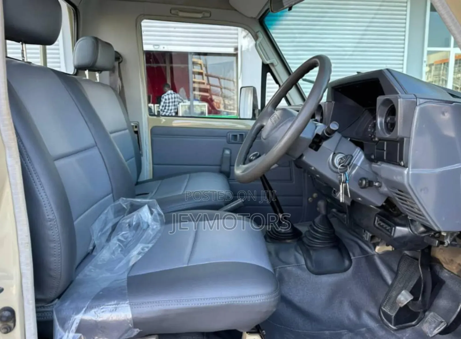 Toyota Land Cruiser 2003 Gold