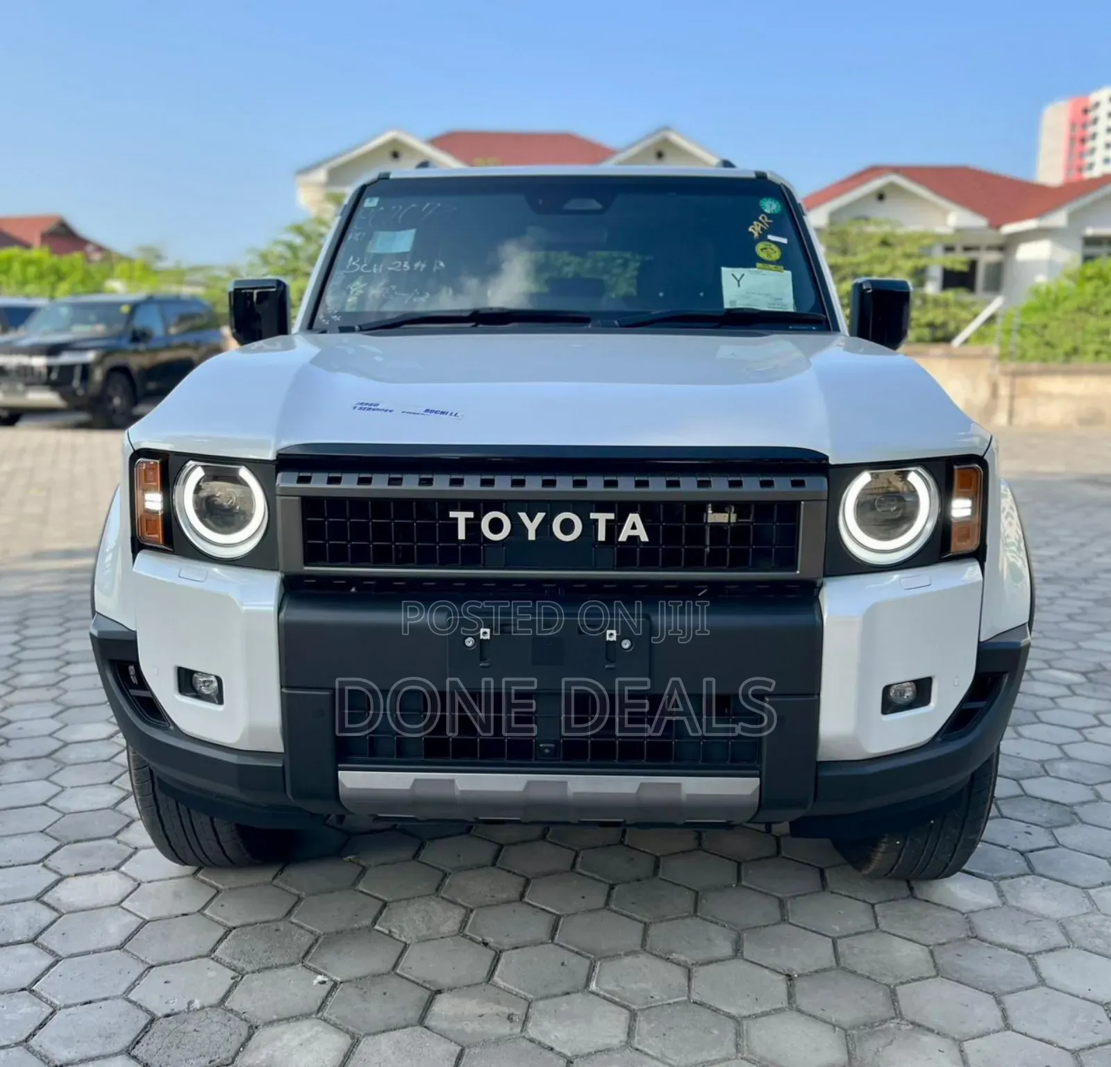 Toyota Land Cruiser Prado 2023 White