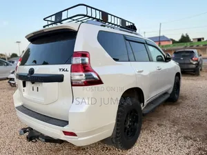 Toyota Land Cruiser Prado 2.8 D-4D 2015 White