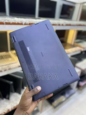Laptop Dell Vostro 3520 8GB Intel Core I7 SSD 512GB