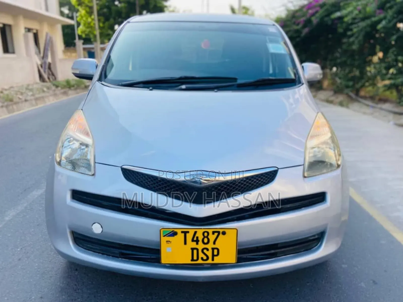 Toyota Ractis 2006 Silver
