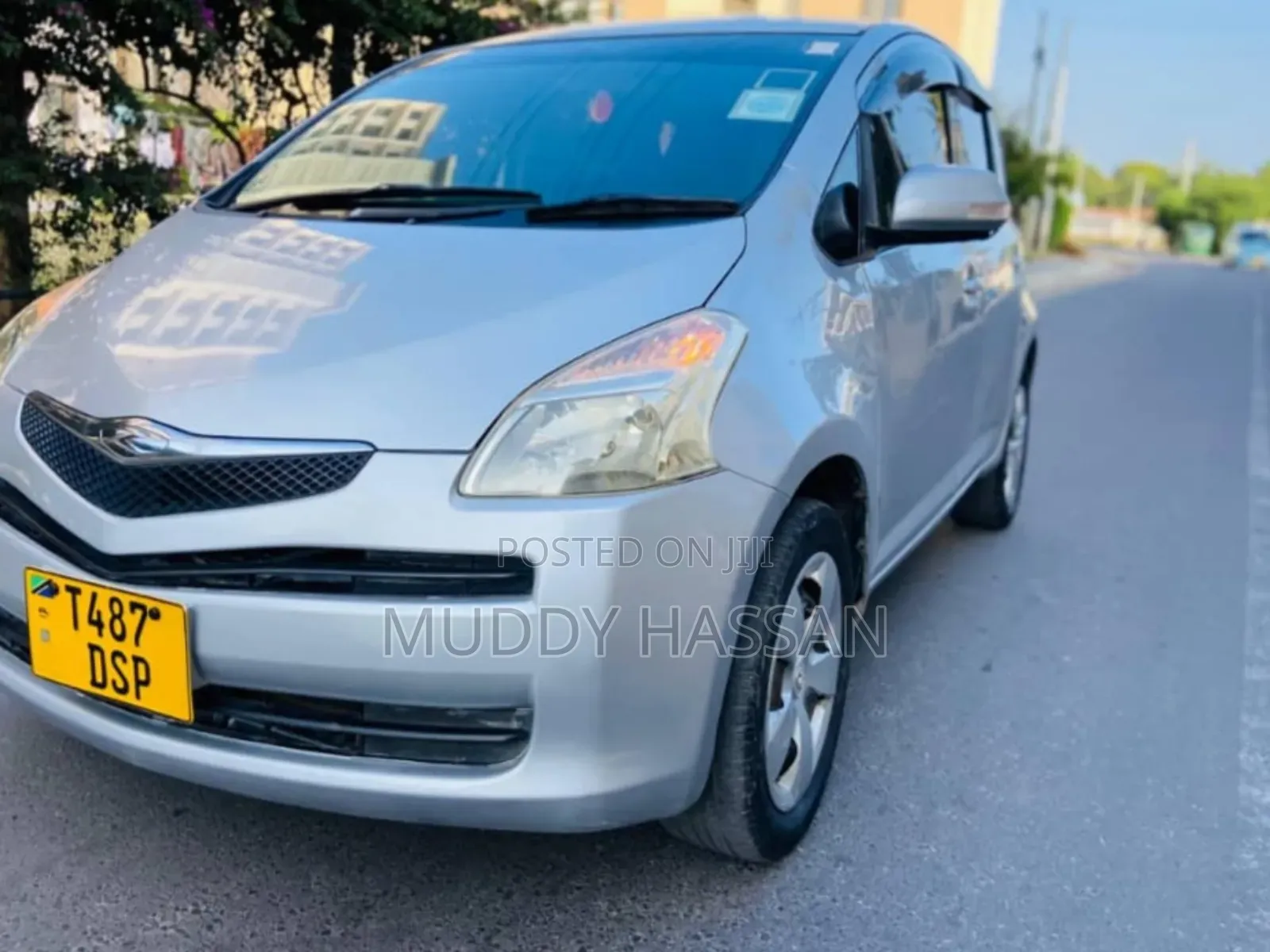 Toyota Ractis 2006 Silver