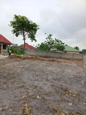Kiwanja Kinauzwa Milioni 4.5 Ukonga Bombambili.