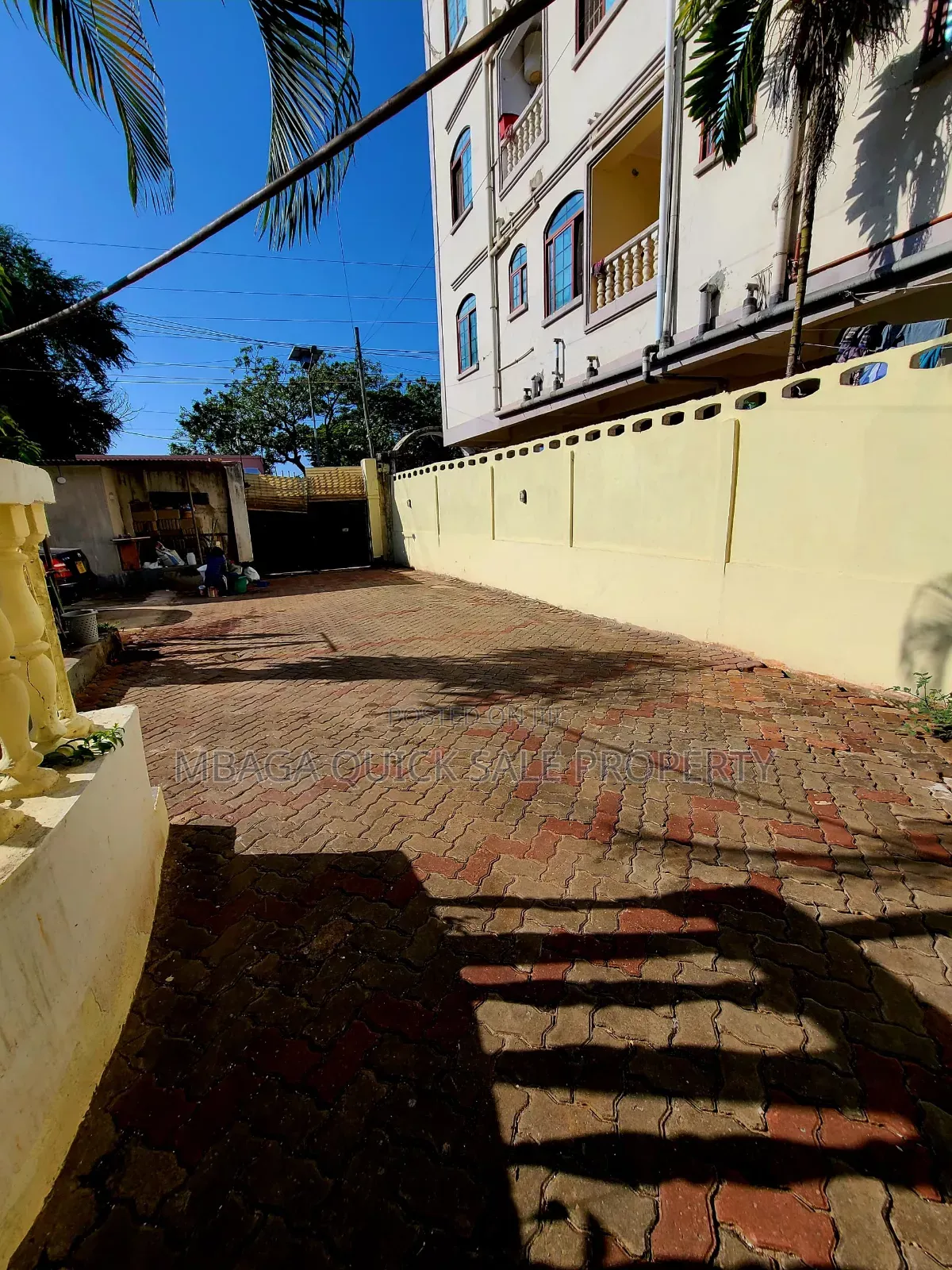 5bdrm House in Msasani for sale