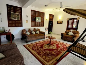 5bdrm House in Msasani for sale